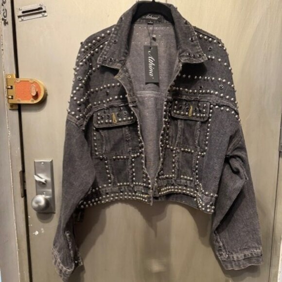 Vintage Style Studded Rivet Distressed Denim Punk Style Bolero / Cropped Jacket - Picture 2 of 16